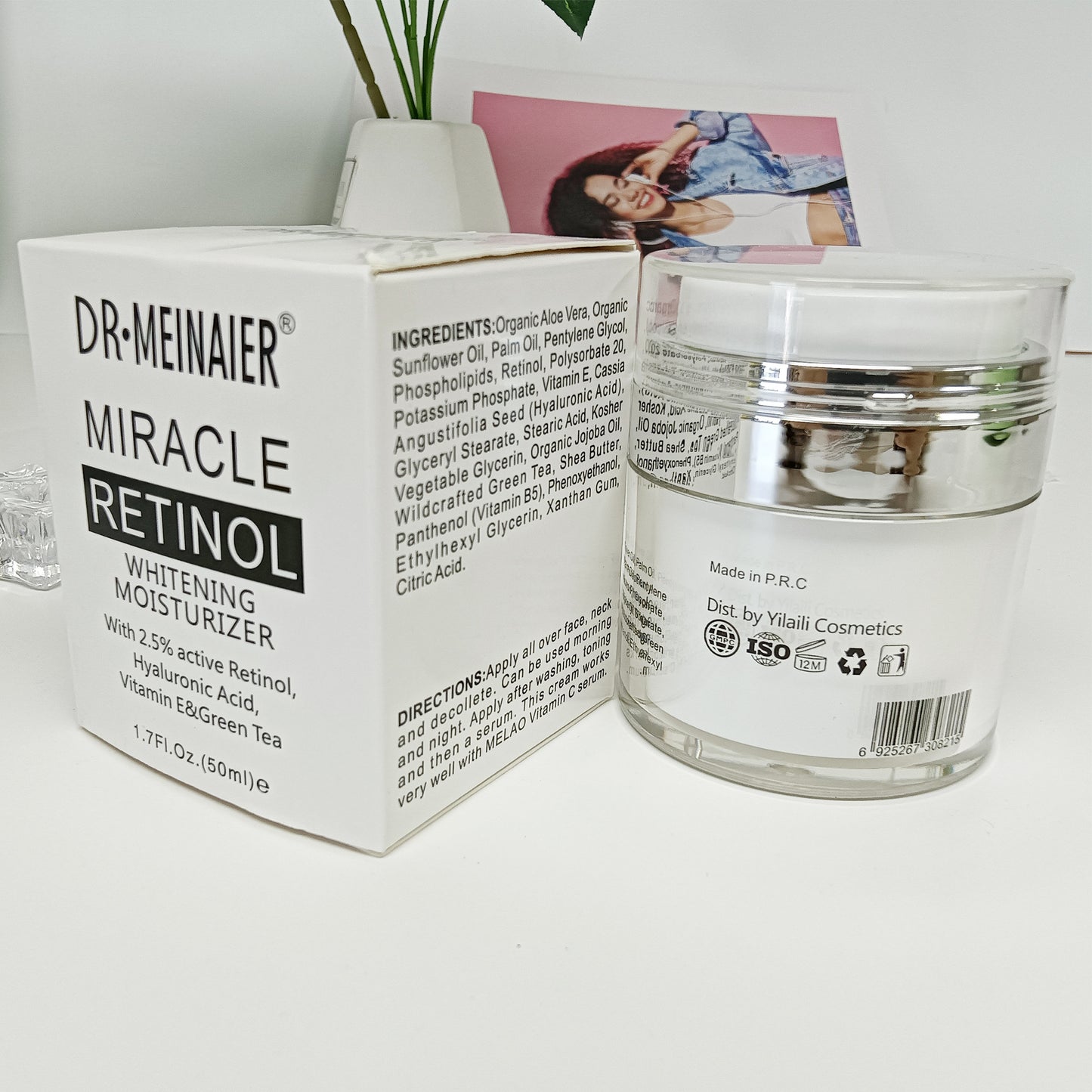 Fuktighetsbevarande kräm med Retinol som krymper porerna